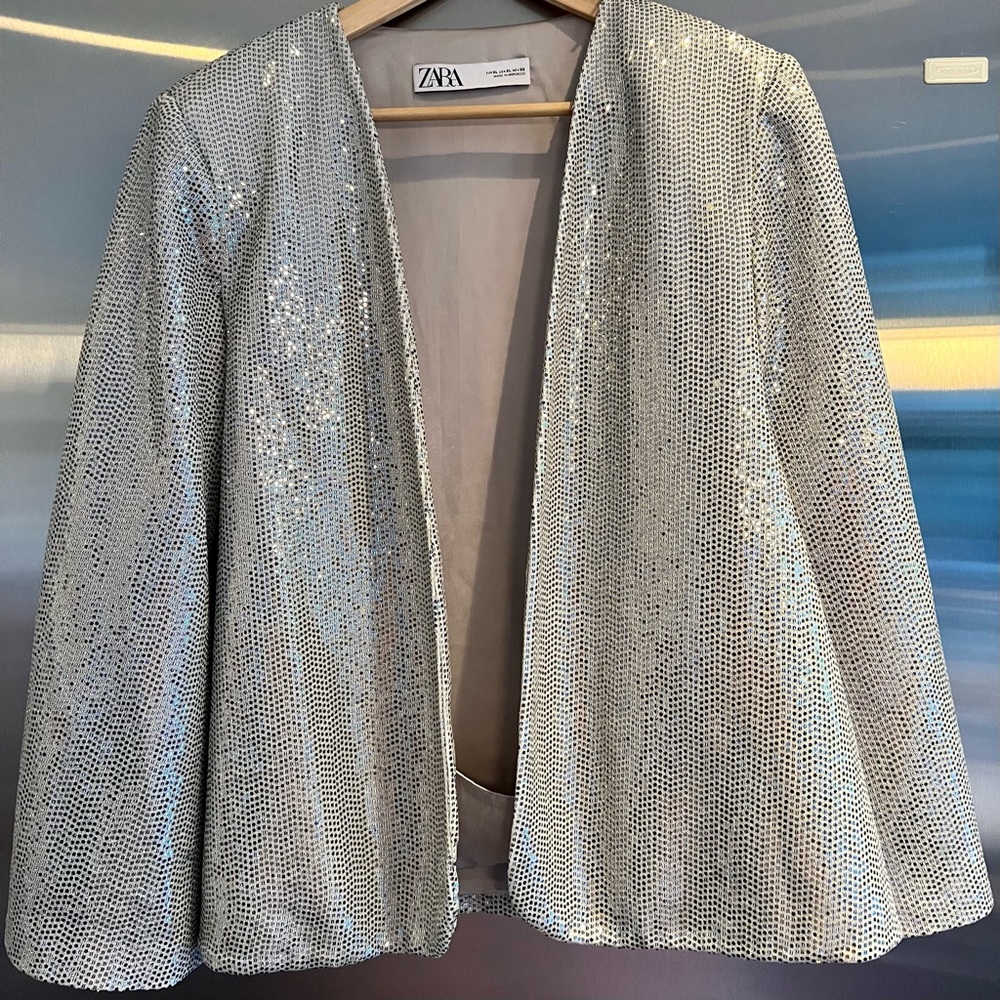 Zara XL silver cape jacket/blazer. Very sparkly.